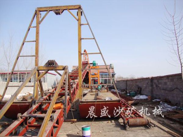 挖沙船4.jpg